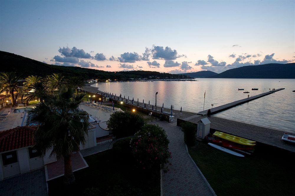 Hotel Portoconte Porto Conte Exterior photo